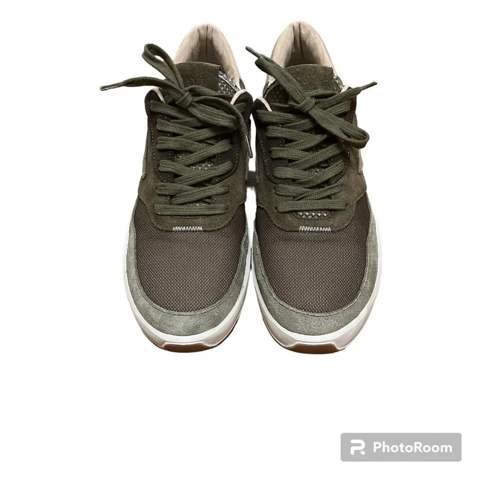 EUC SAYE Modelo 95 Terra - Suede Leather Green Sneakers Size 10